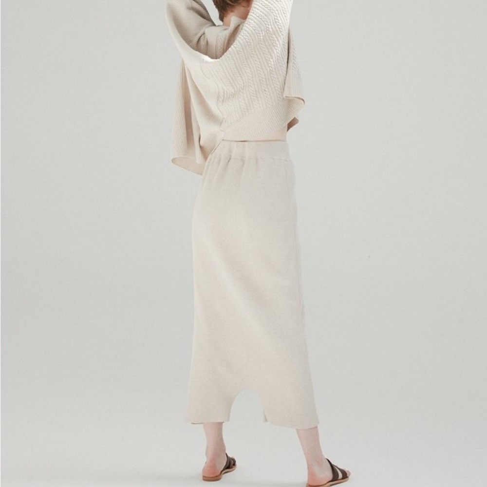 CORDERA ribbed knit pants in Natural
